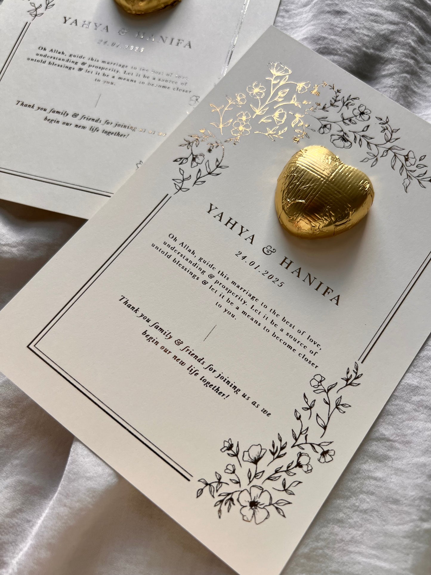 Wedding favor for Nikkah, Nikkah gift token, Nikkah keepsake, Islamic wedding favour, Nikkah celebration gift, Traditional Nikkah favor, Commemorative Nikkah gift, Nikkah blessing favor, Wedding favour for Muslim couple, Token of love for Nikkah, Islamic wedding favours , Muslim wedding favours , Gold Foiled Chocolate Hearts Token Favours on Premium Textured Card, 25x Personalised chocolate wedding Favours, Walima Favours, Mendhi Favours, Eid Favours, Umrah, Nikkah Favours
