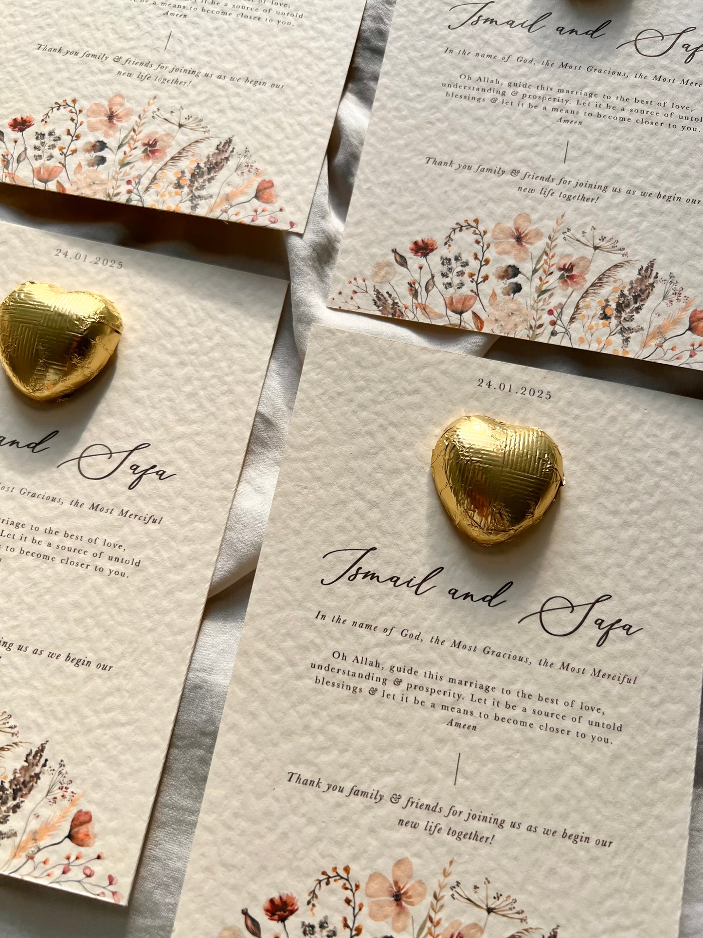 Nikkah favor, Turkish wedding favor, Asian wedding favour, Indian wedding favour, arab wedding gift, Arabic wedding favor, Muslim wedding gift, nikkah gift, luxury chocolate gifts, elegant wedding favour, nikkah nama, kateb kitab favour, Islamic wedding favours , Muslim wedding favours , Gold Foiled Chocolate Hearts Token Favours on Premium Textured Card, 25x Personalised chocolate wedding Favours, Walima Favours, Mendhi Favours, Eid Favours, Umrah, Nikkah Favours