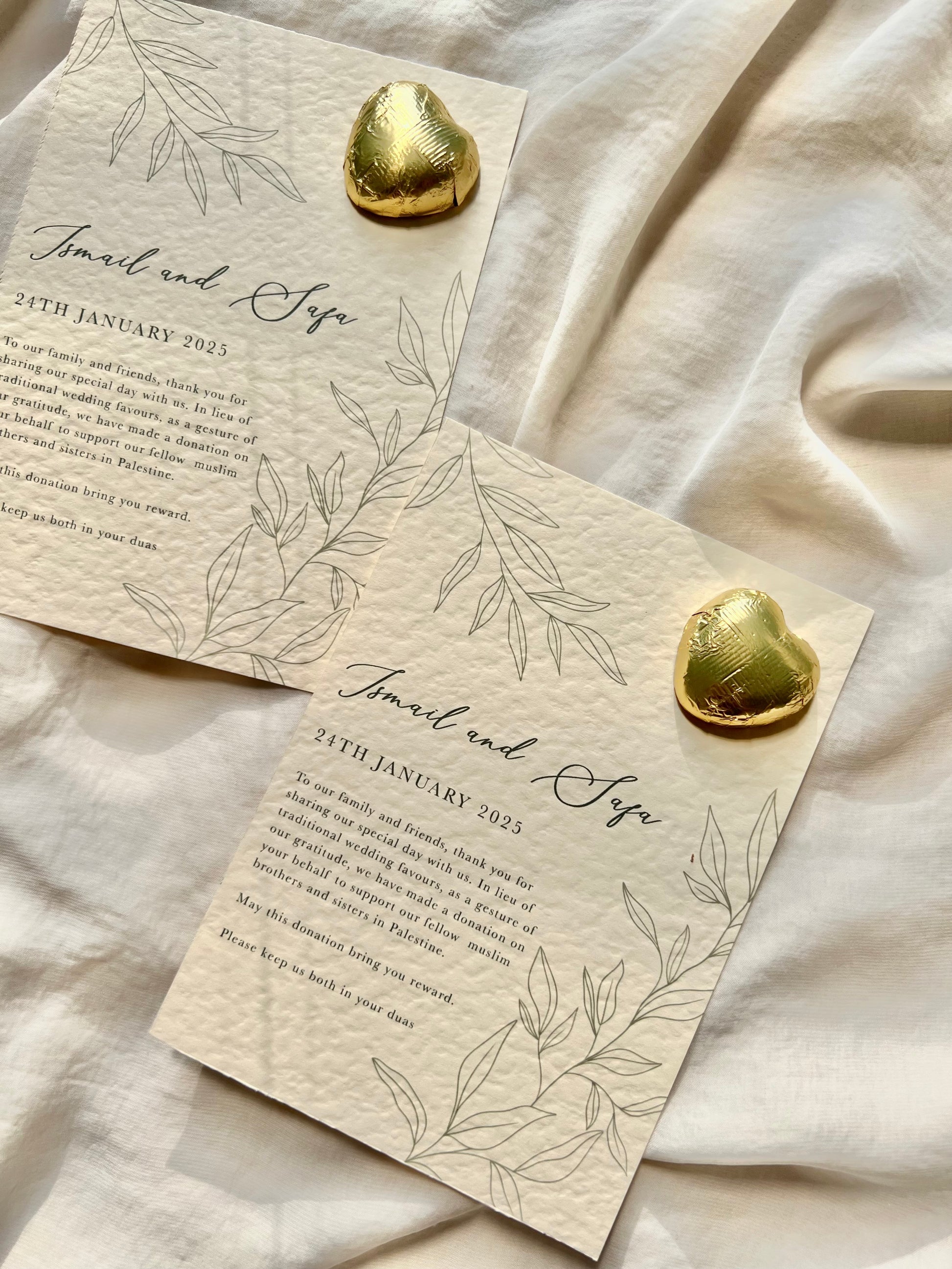 Nikkah favor, Turkish wedding favor, Asian wedding favour, Indian wedding favour, arab wedding gift, Arabic wedding favor, Muslim wedding gift, nikkah gift, luxury chocolate gifts, elegant wedding favour, nikkah nama, kateb kitab favour, Islamic wedding favours , Muslim wedding favours , Gold Foiled Chocolate Hearts Token Favours on Premium Textured Card, 25x Personalised chocolate wedding Favours, Walima Favours, Mendhi Favours, Eid Favours, Umrah, Nikkah Favours